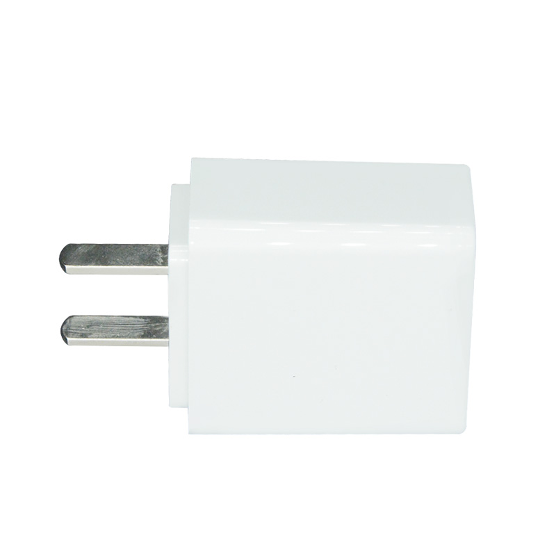 5V2A充电器USB接口